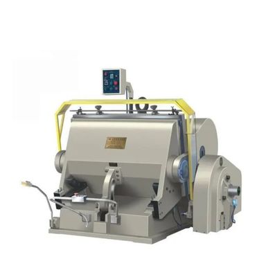 Máquina de corte semi-automática para caixa de cartão ondulado