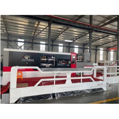 Máquina de corte a óleo de placa ondulada de alta velocidade para linha de produção de caixas