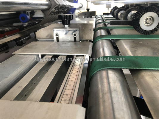 Máquina de corte e esburacagem de matriz de alimentação automática de 380 V de alta durabilidade para mercados nacionais