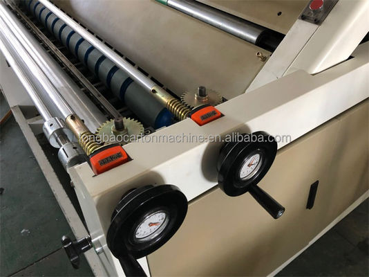 Máquina de laminação de papel ondulado com motor elétrico