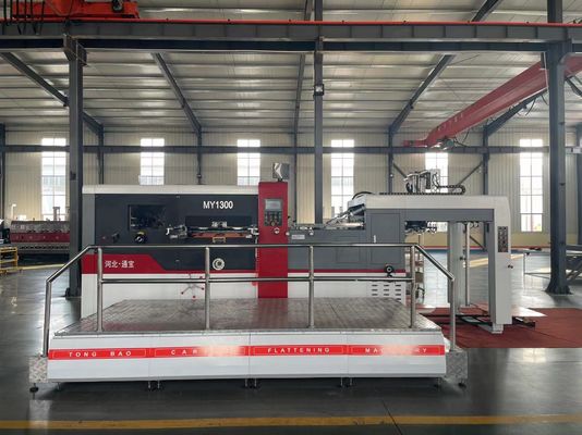 Aplicações versáteis Máquina automática de corte e esboço de cama plana de alta velocidade