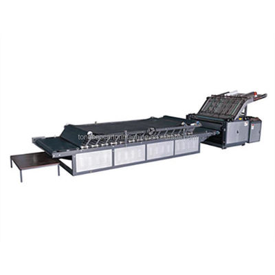 Material de embalagem de plástico 1300 Máquina laminadora de flauta totalmente automática para equipamentos de laminação de caixas onduladas