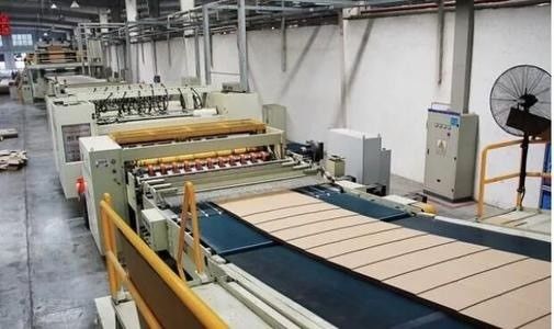 Máquina de cartão ondulado de flauta totalmente automática para caixa de cartão ondulado