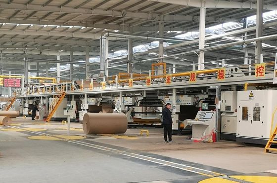Máquina de fabricação de caixas de cartão ondulado de 5 plissas totalmente automática para material de embalagem de plástico