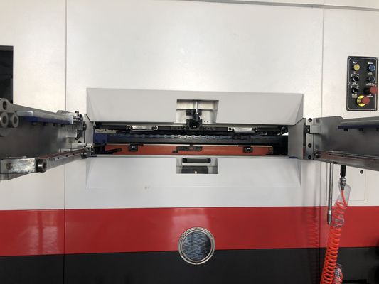 Simplifique seu processo de corte de papel com a máquina de corte semi-automática