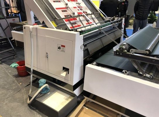 Máquina laminadora automática de flauta de 400 mm versátil para várias aplicações
