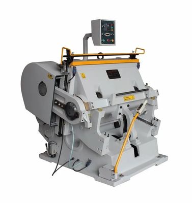 Máquina de corte semiautomática de cartão corrugado de alta precisão